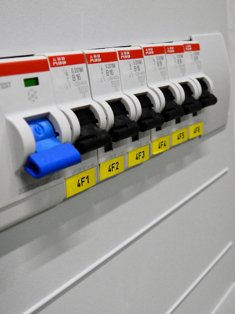 Electricians in Nottinghamshire